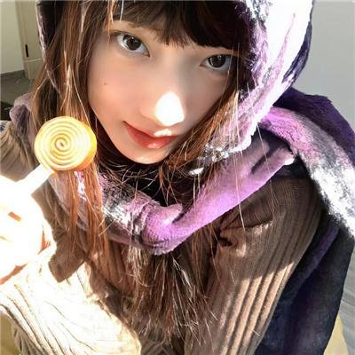 公寓里的两个女人
